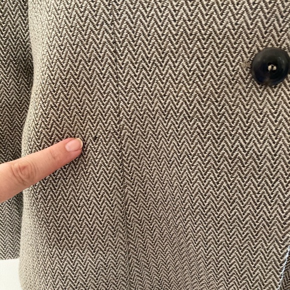 ARMANI COLLEZIONI WOOL BLEND HERRINGBONE BLAZER. 8 - Picture 4 of 11